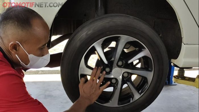 Cara Mudah Deteksi Roda Mobil Oblak dengan Teknik Ini