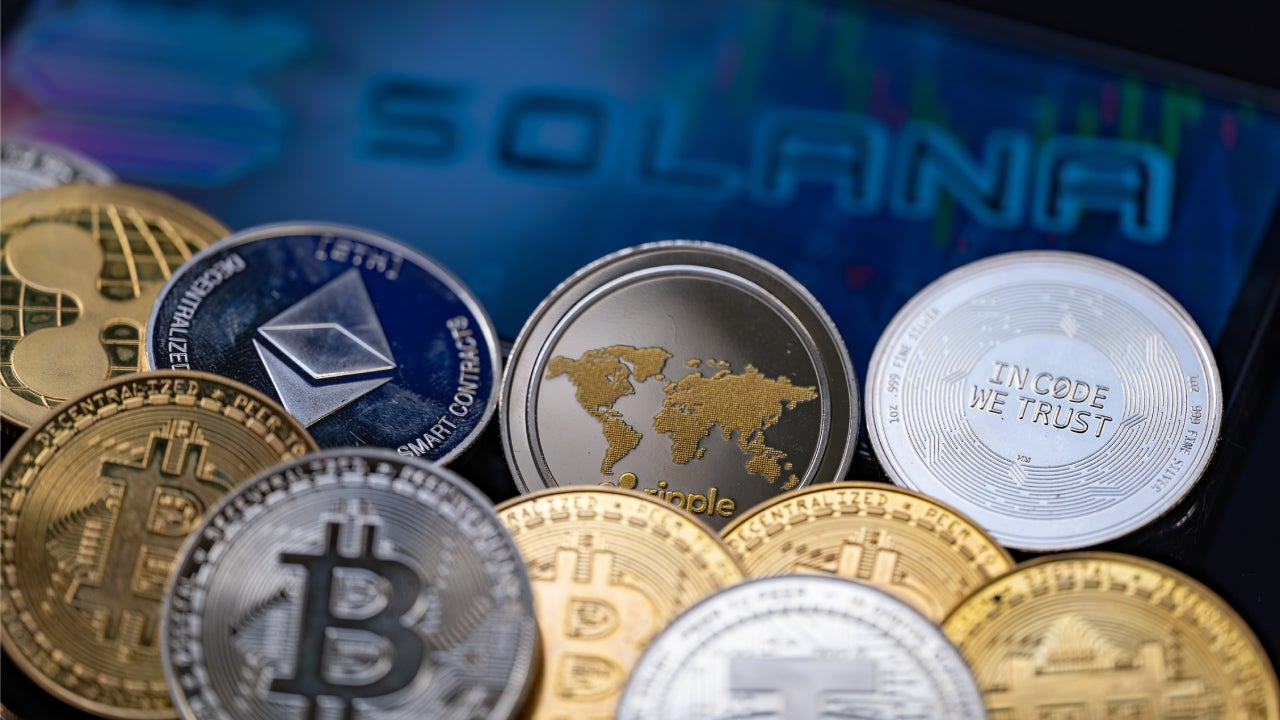 Platform staking kripto terbaik tahun 2025