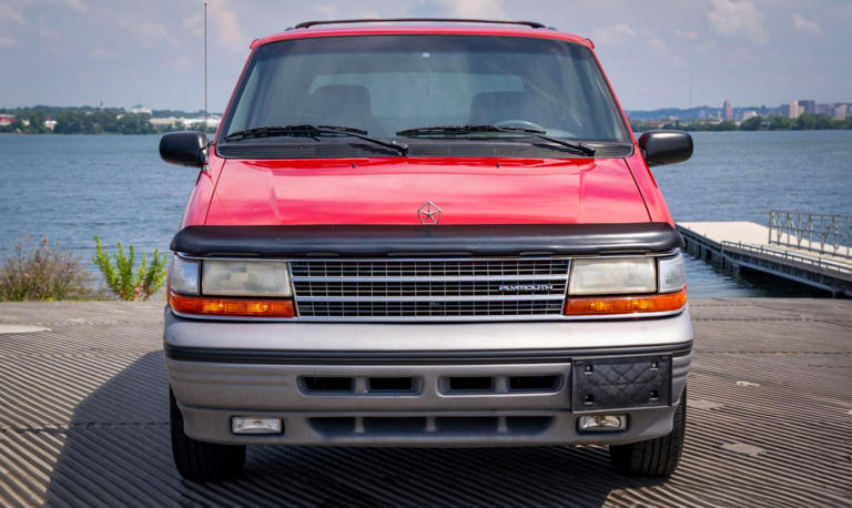 Does This Plymouth Voyager Sale Mean Minivans Are Collectible?