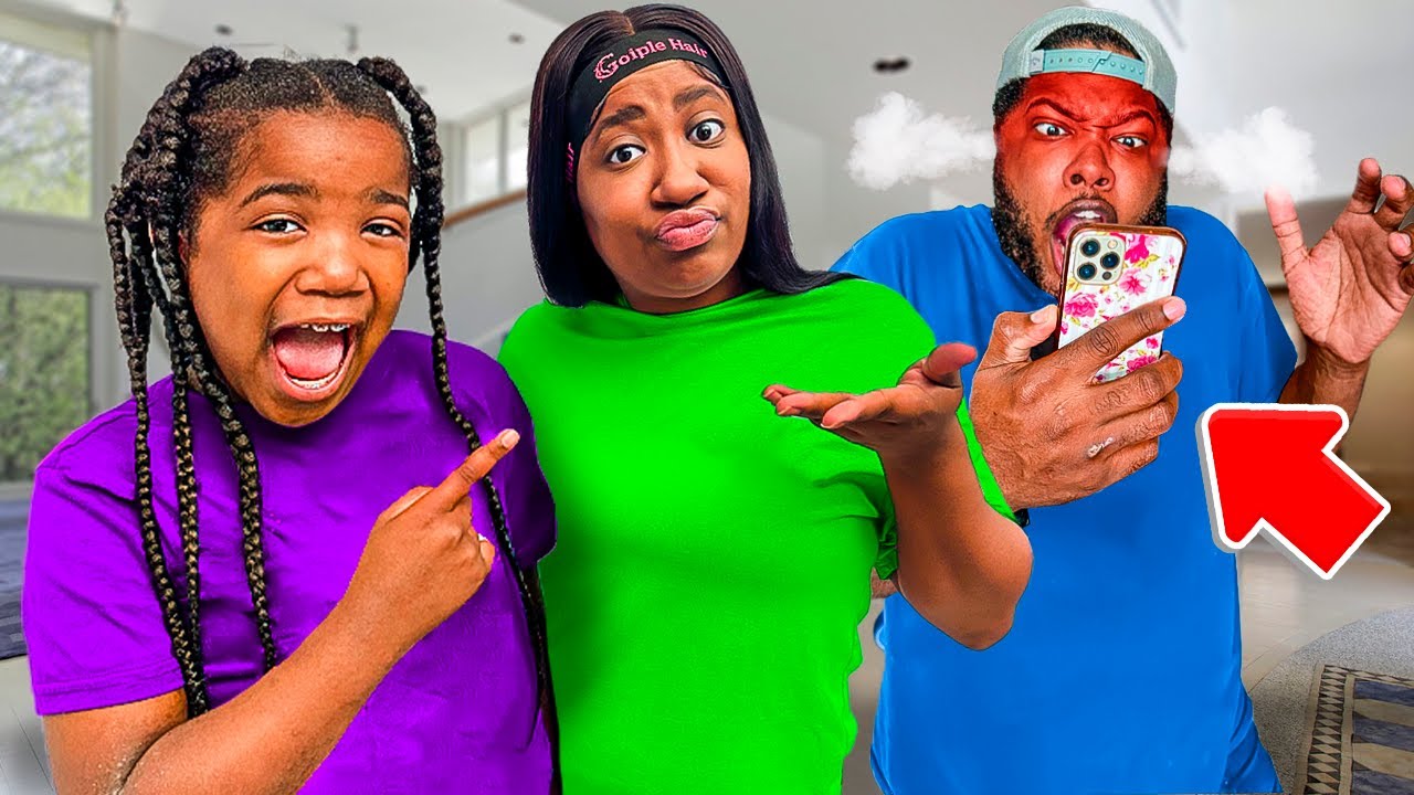 crazy-sisters-take-mom-s-phone-and-face-consequences