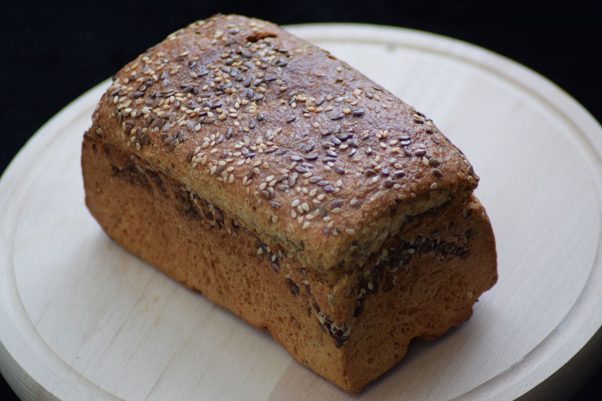Schnelles Joghurt-Brot: So geht es ohne Mehl und Gehzeit