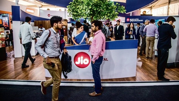 New international roaming plans launched by Jio for UAE, Canada, Europe, and other destinations with extra perks – Full information