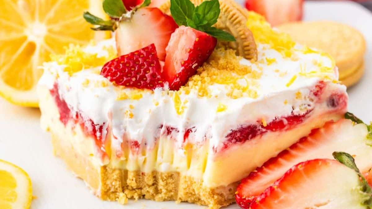 32 Incredible Potluck Desserts Your Guests Can't Resist