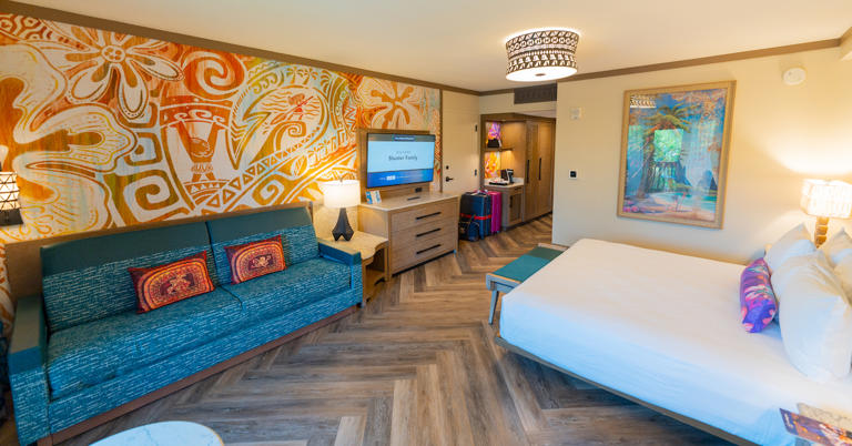 5 Reasons Why You Shouldn’t Stay in a Disney Deluxe Resort