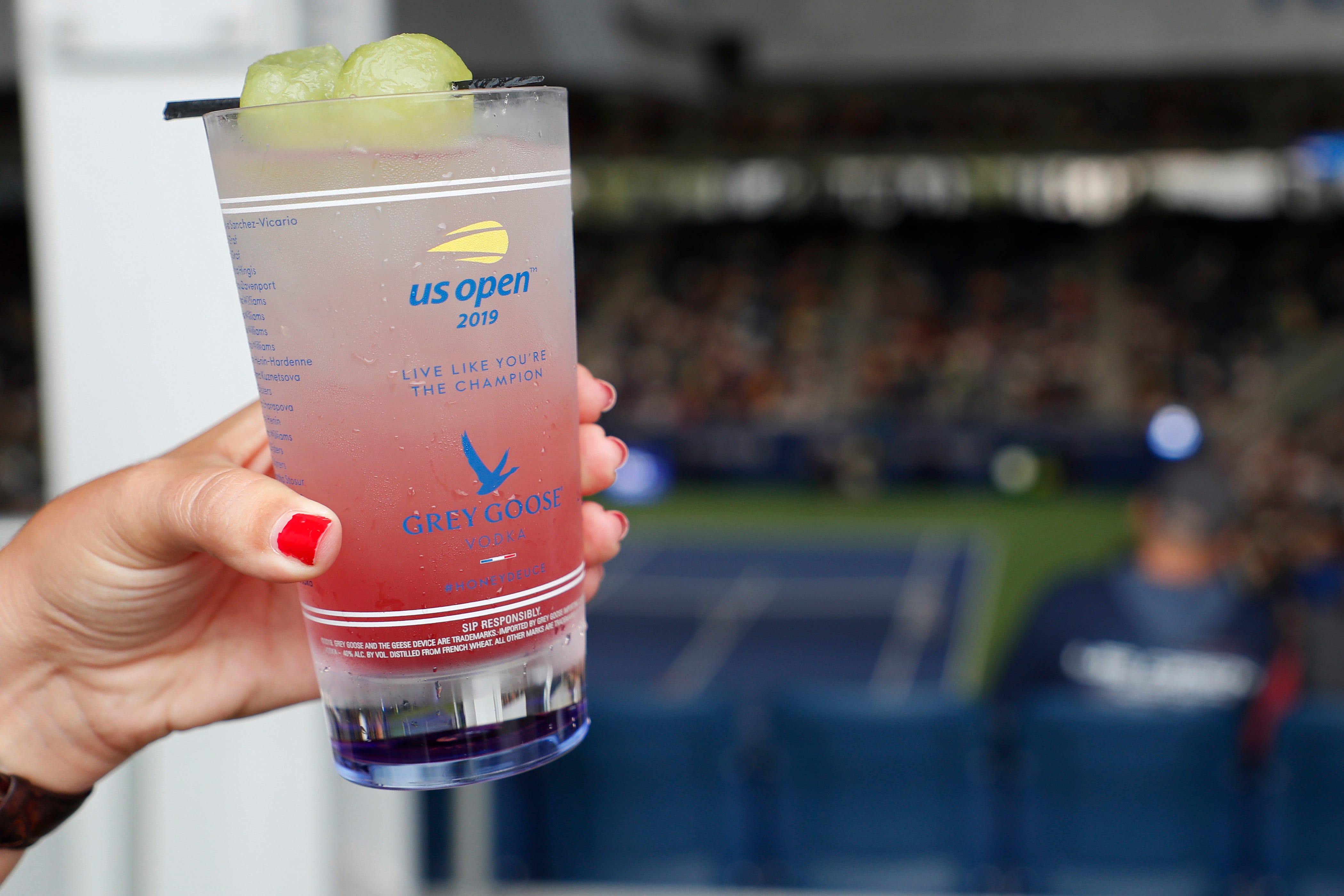 Everything to know about the U.S. Open Honey Deuce, the tennis cocktail ...