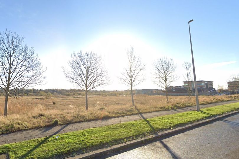 Objectors to 265 home scheme fight - AA1q2Le1.img