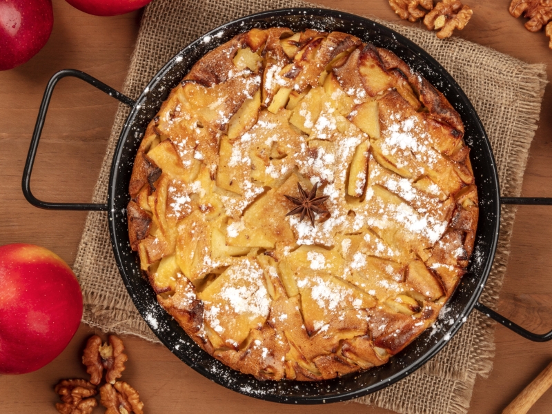 Herbstgenuss pur: Apfel-Nuss-Kuchen mit Schmand – das einfaches Rezept