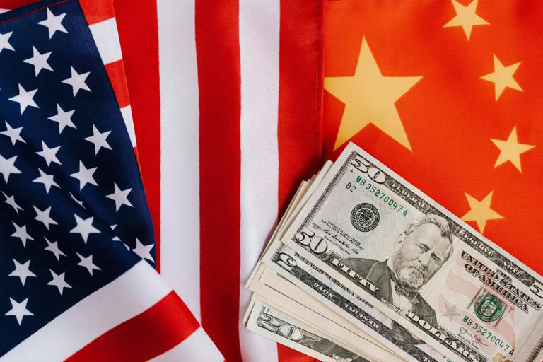 Warum Zölle auf China der Schlüssel zur Wiederherstellung des globalen wirtschaftlichen Gleichgewichts sein könnten