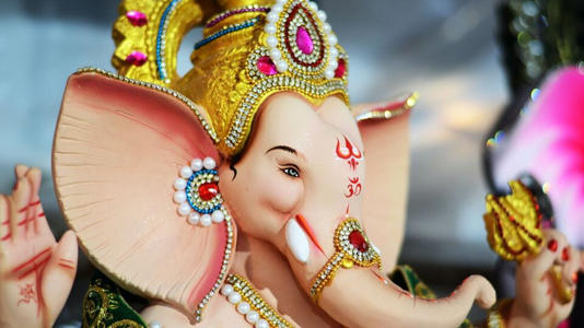 Ganesh Chaturthi 2024 Special: Consider these five strategies to bring financial prosperity into your life.