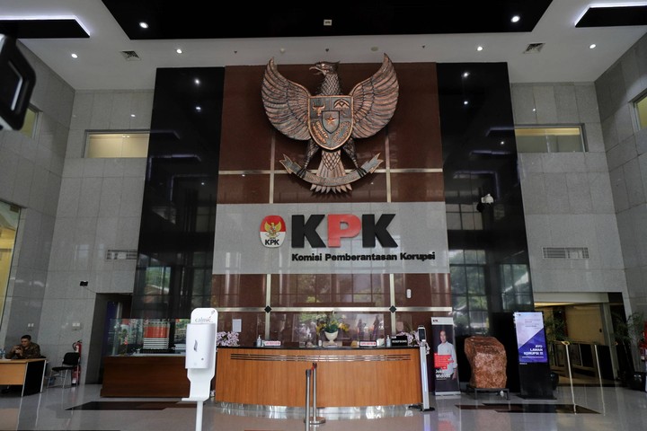 Mobil Mercy Ridwan Kamil Tak Diambil KPK ke Rupbasan: Malah Dititipkan di Bengkel