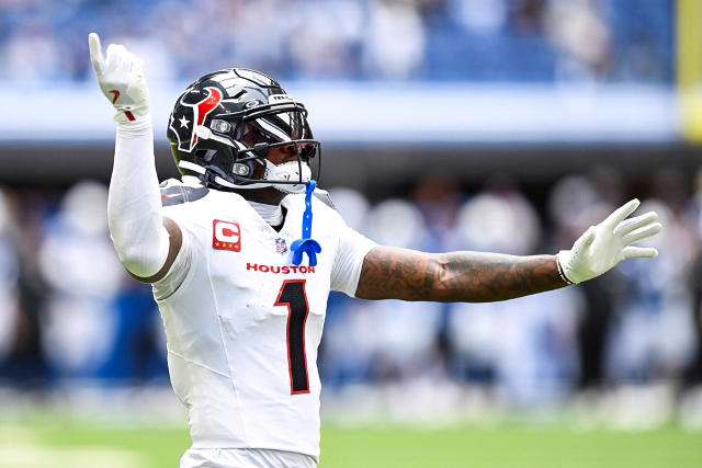 Stefon Diggs Out For The Season With A Torn ACL