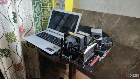 A Lenovo Z51-70 placed next to a server PC