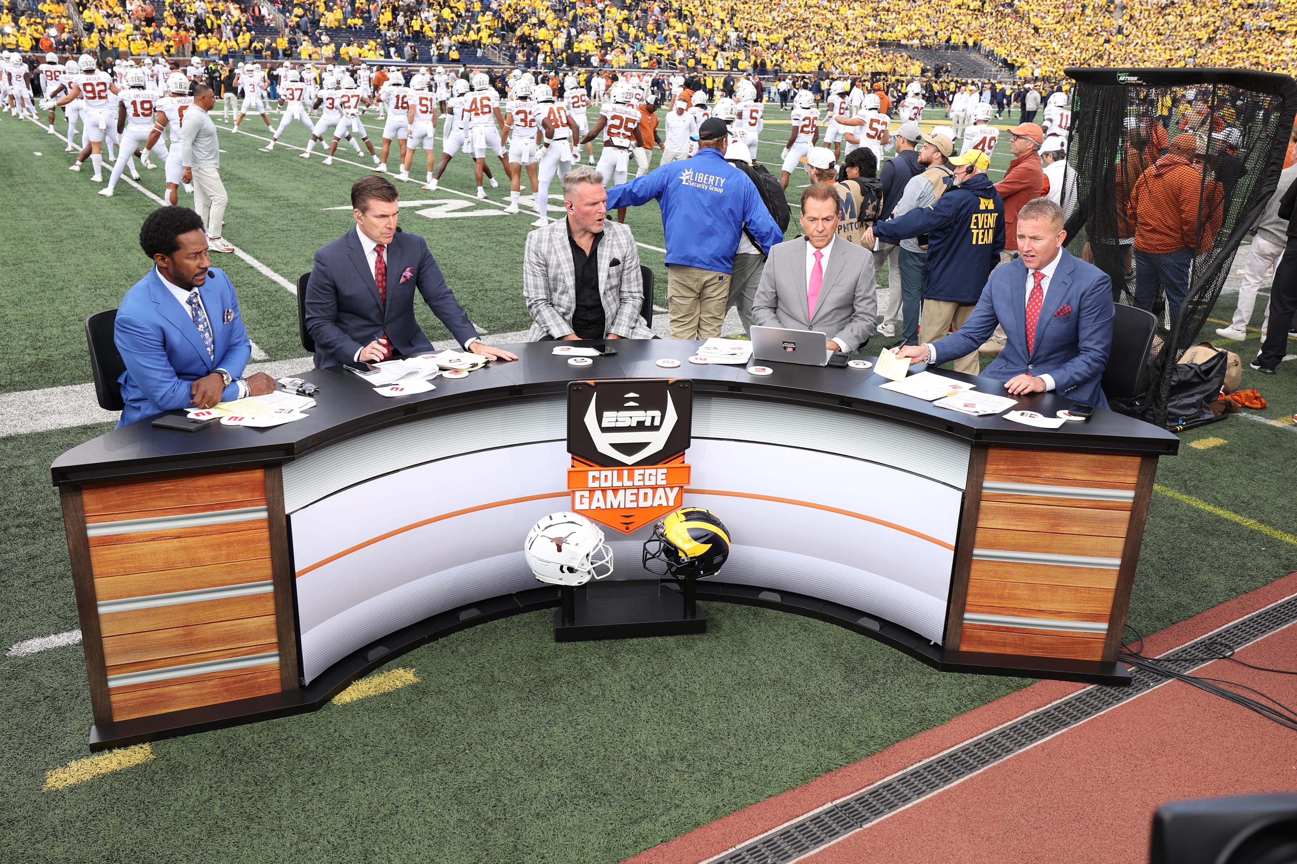 Michigan-USC 'College GameDay' Predictions: Who Picked Wolverines, Trojans?