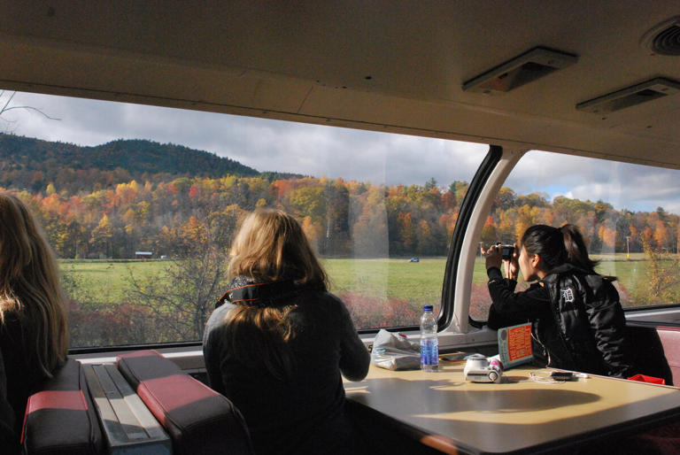 This Amtrak Train Ride from NYC to Montreal Is Ridiculously Scenic