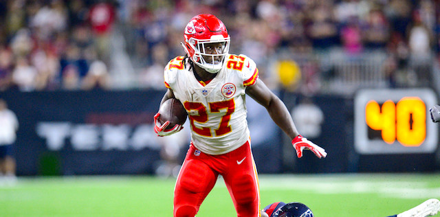 Kareem Hunt – Week 10 Fantasy Football Start 'Em, Sit 'Em Picks