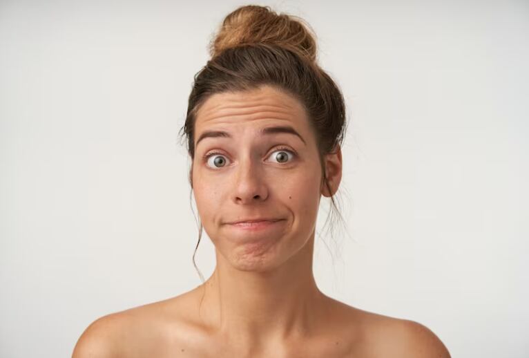 ¿Sirven realmente los ejercicios para definir el rostro? Expertos dan su veredicto