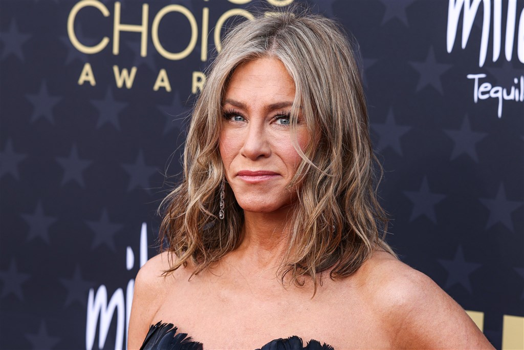 Jennifer Aniston woest op Amerikaanse overheid na dood Alex Pretti: 'We ...