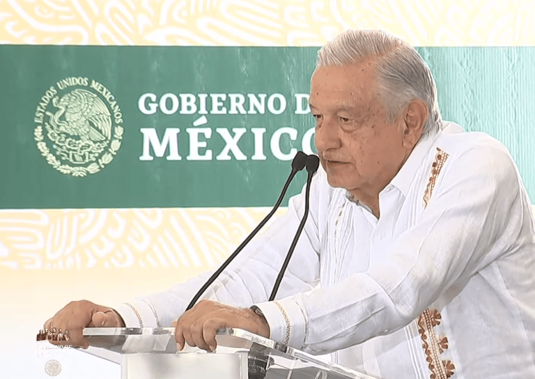 <strong>AMLO</strong>