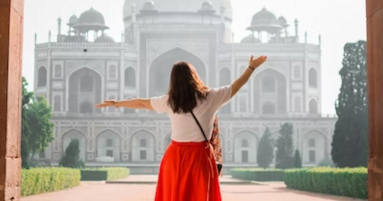  Why Are More & More Indian Women Marrying Late Or Staying Single? These Answers Are Liberating 