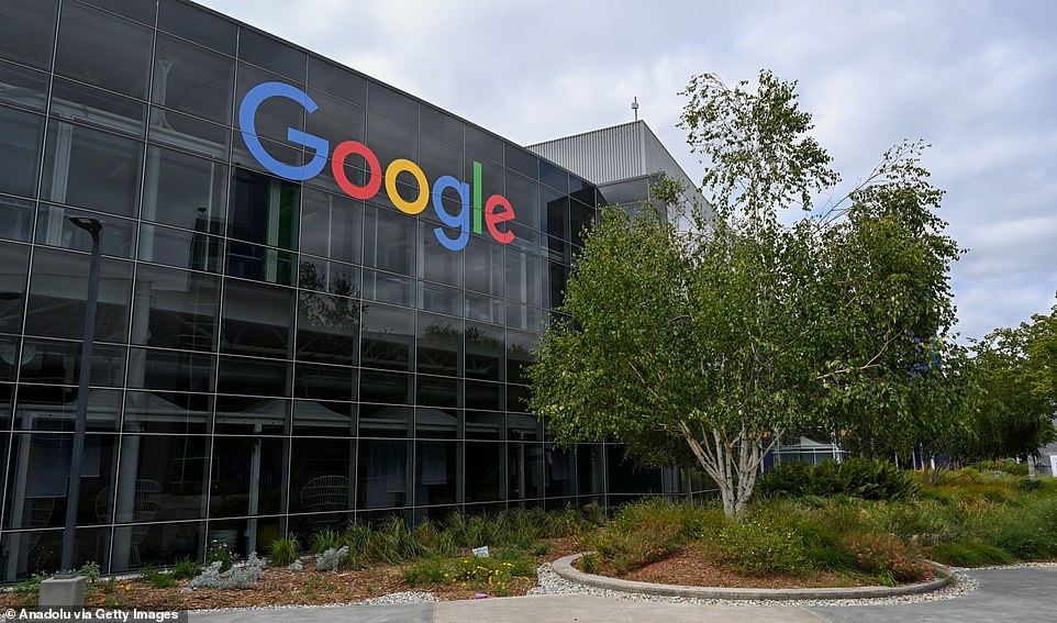 US Takes On Google In Blockbuster Antitrust Trial