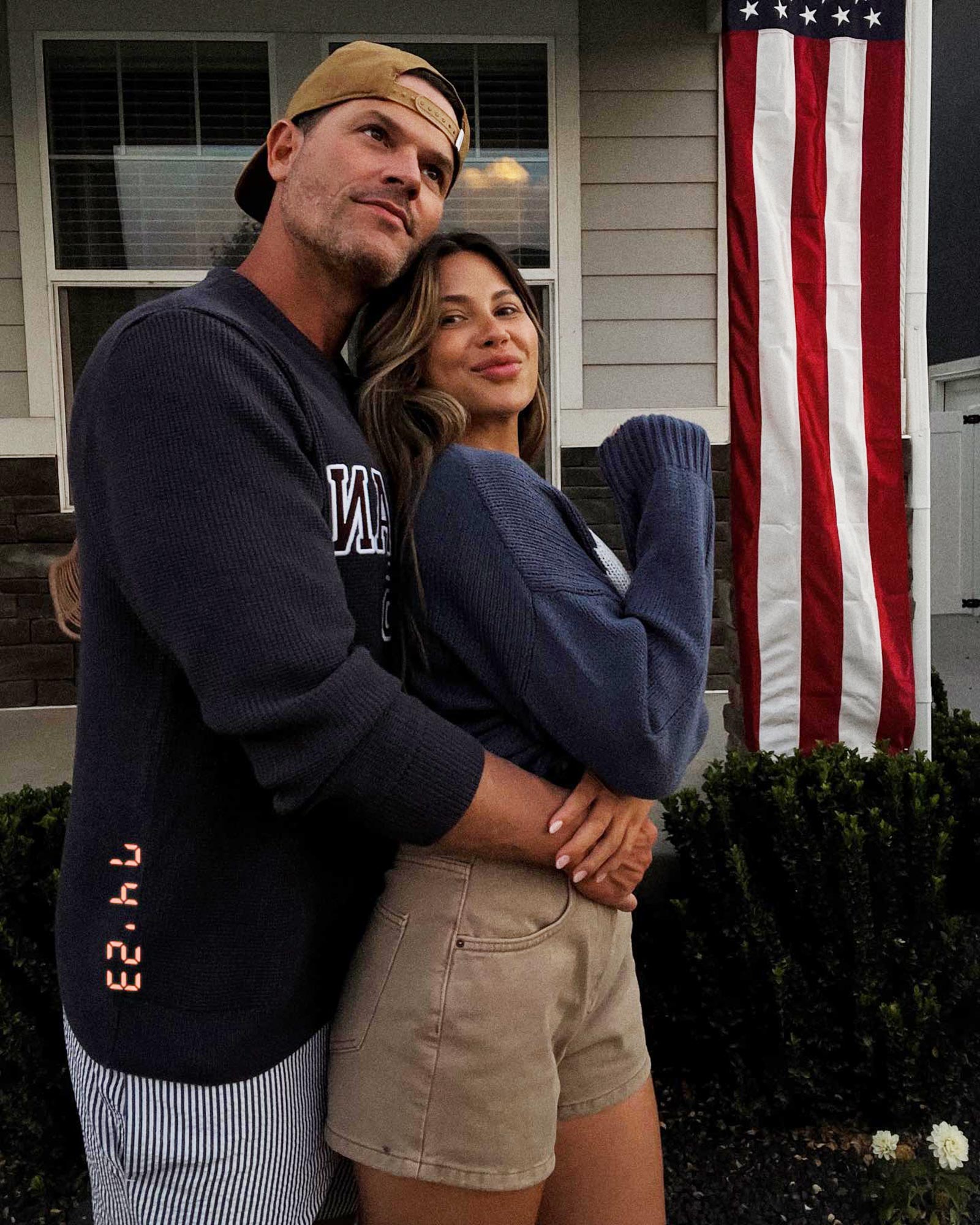 Did Mormon Wives' Demi Meet Her Husband Bret When She Was 9 and He Was 25?