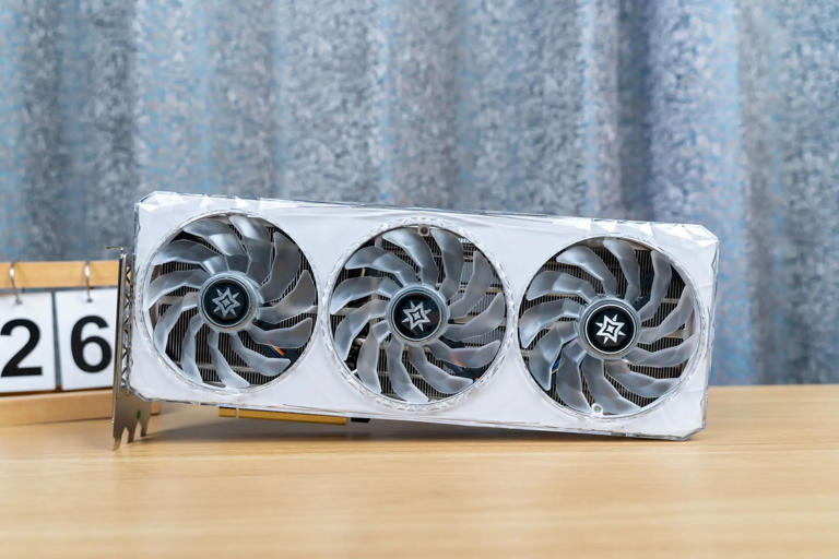 影驰推出全新RTX 4070 TiSUPER显卡，性能逆天！