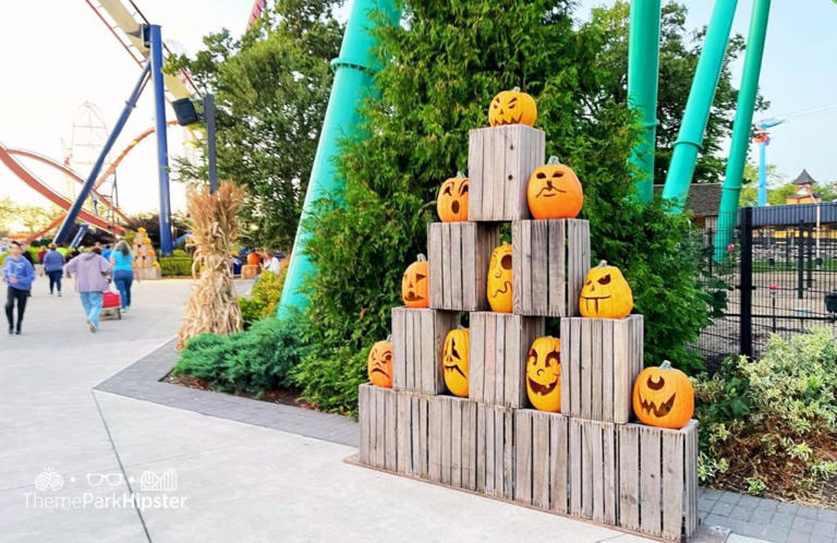 19 First-timer Tips for HalloWeekends at Cedar Point (2025 Ultimate Guide)