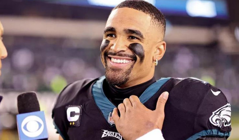 Jalen Hurts Announced That His Foundation Will Donate $5000 Per 