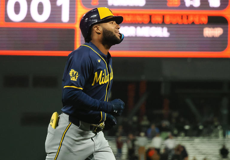 10 Consecutive Wins: Brewers Make Mlb History? - 93cn543