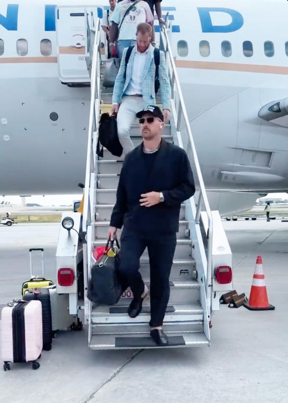 Travis Kelce arrived in Atlanta in style, walking off the plane wearing an all-black suit on Saturday. Kansas City Chiefs/Instagram