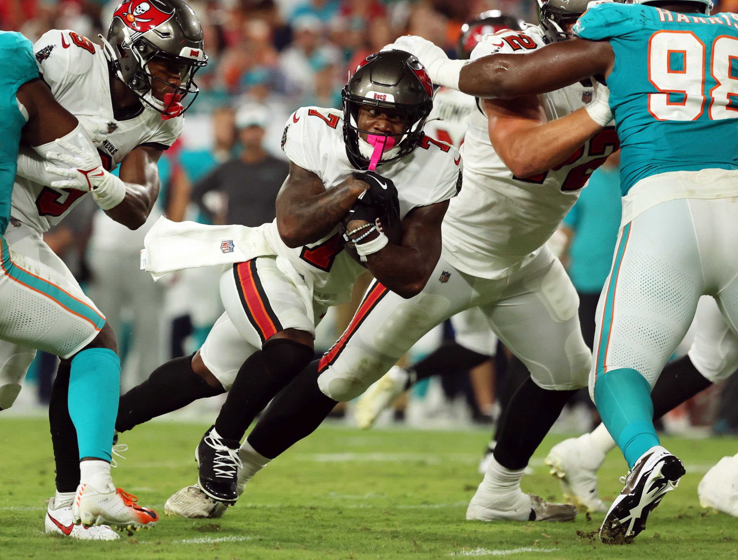 Who Is Buccaneers RB Bucky Irving? Height, Weight, Age, College, 40 ...