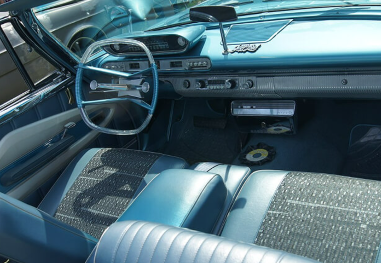 Classic Car Features We'd Love to See Return