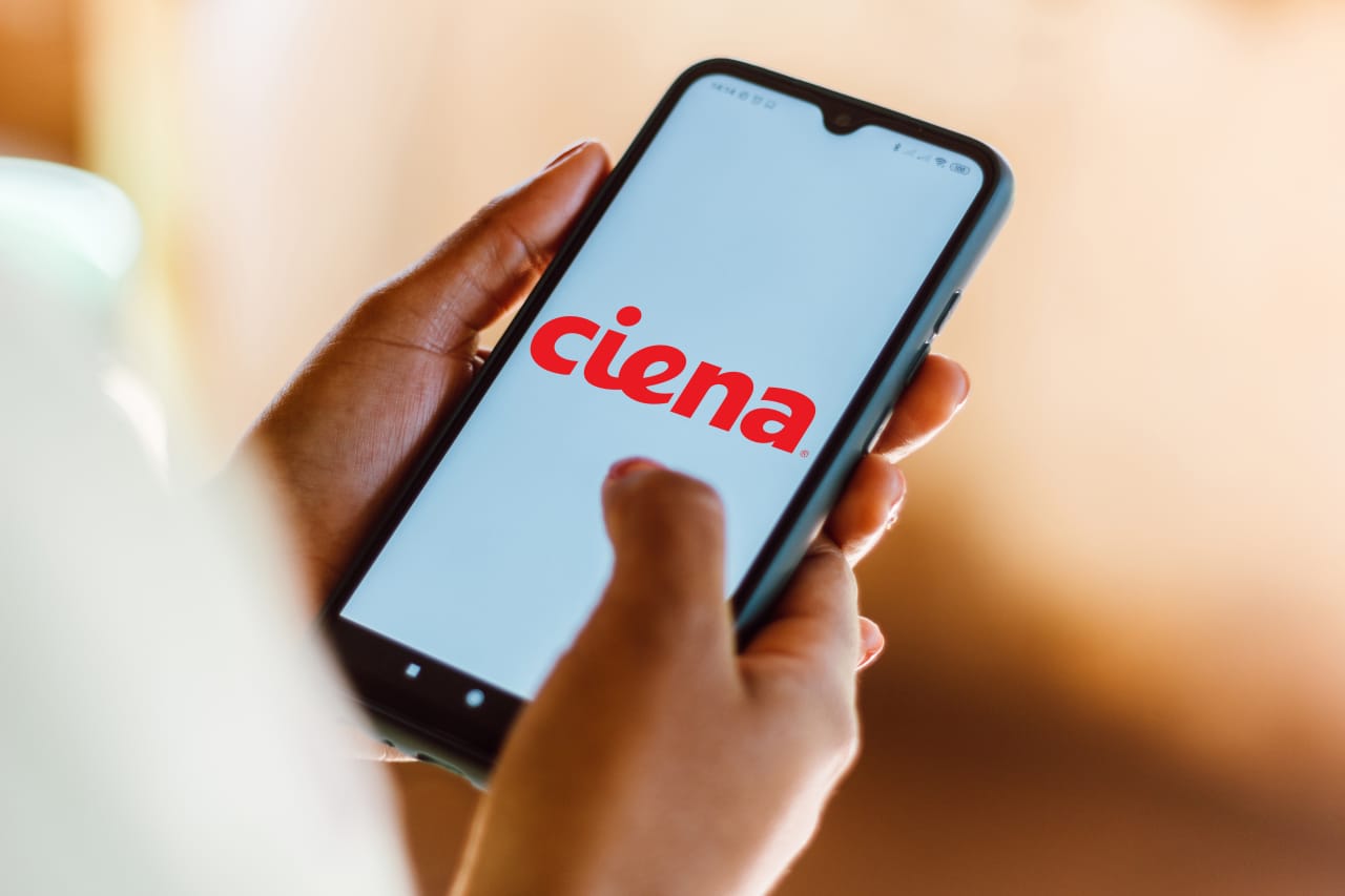 Ciena Stock Tumbles As Profit Misses Estimates. What We Know.