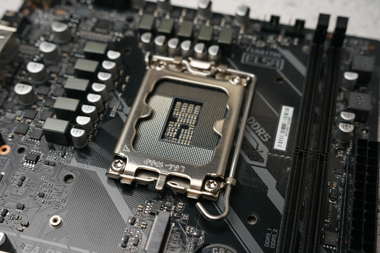 Intel接口大变局：LGA1851竟成最短命接口！Nova Lake新接班