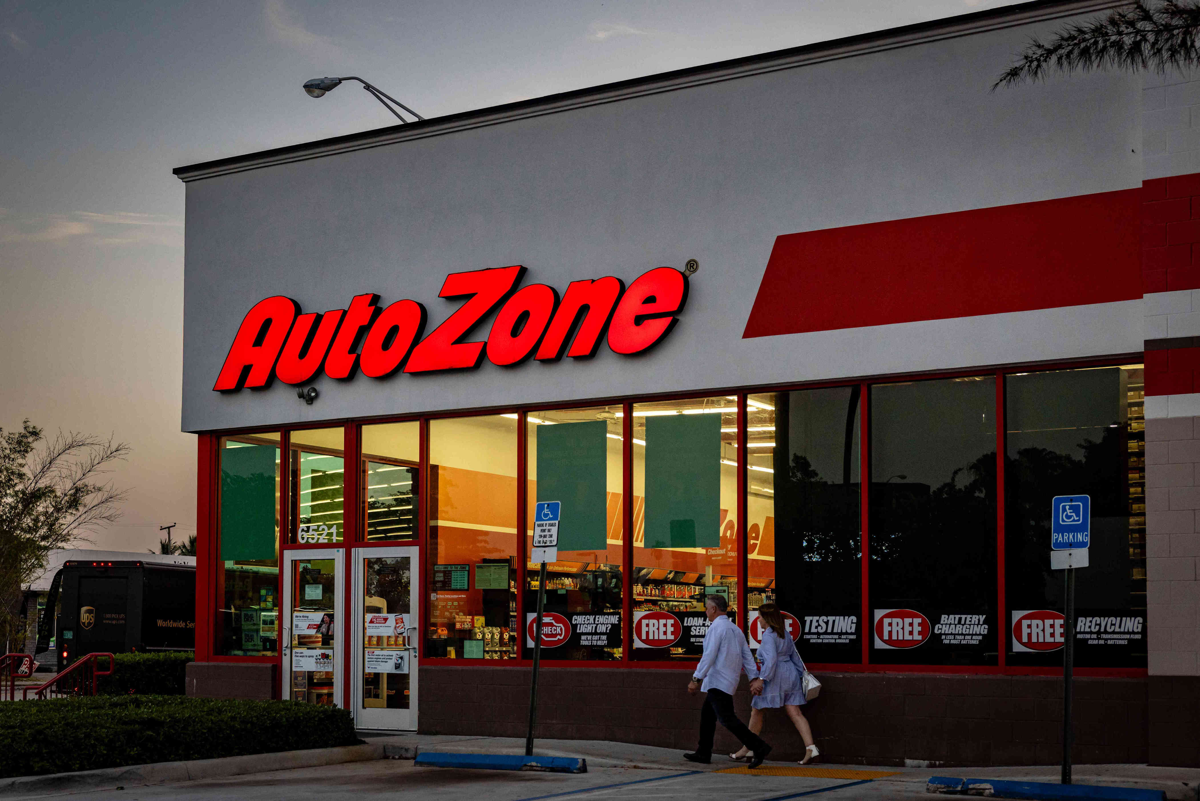 AutoZone Results Impacted by Consumer Discretionary Spending Woes