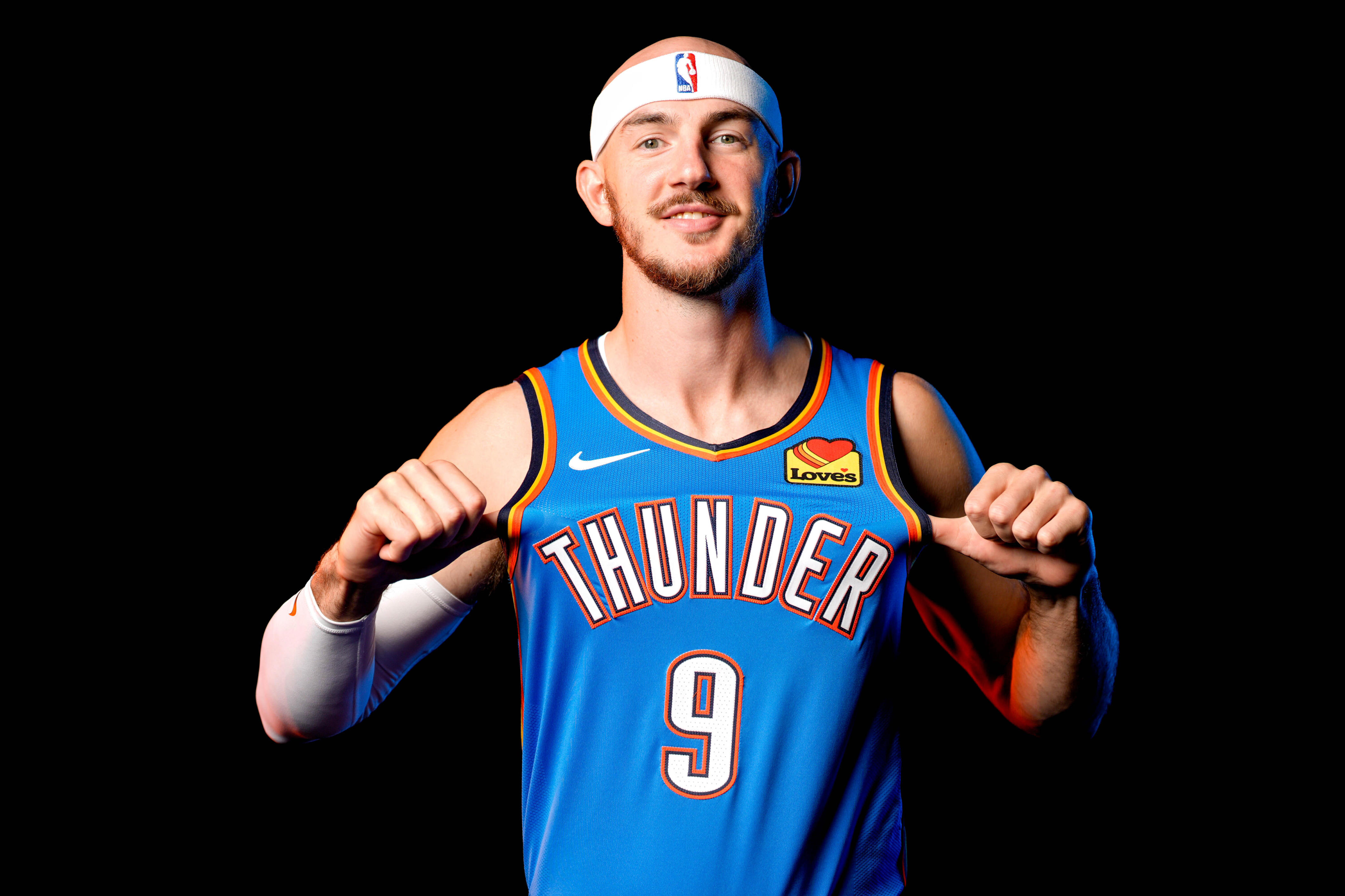 alex caruso sneakers