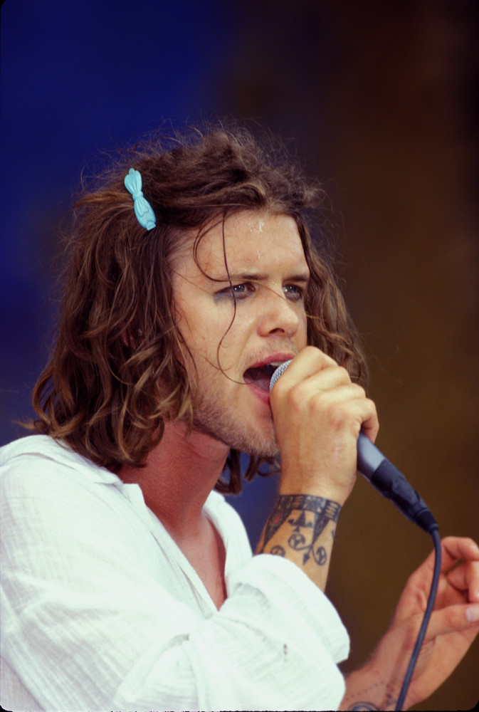 The tragic stories behind these one-hit-wonders