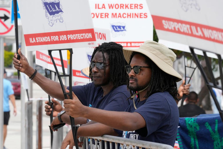 union dockworkers strike at us ports