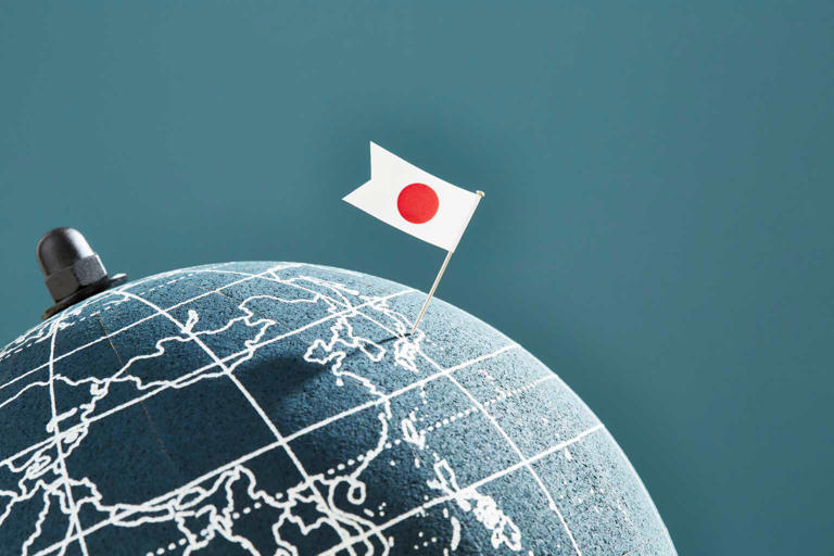 Japan has no plans to renegotiate $550 billion investment deal with U.S ...