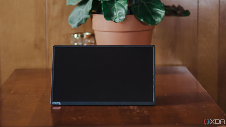 Plugable Portable USB-C Monitor on wooden table