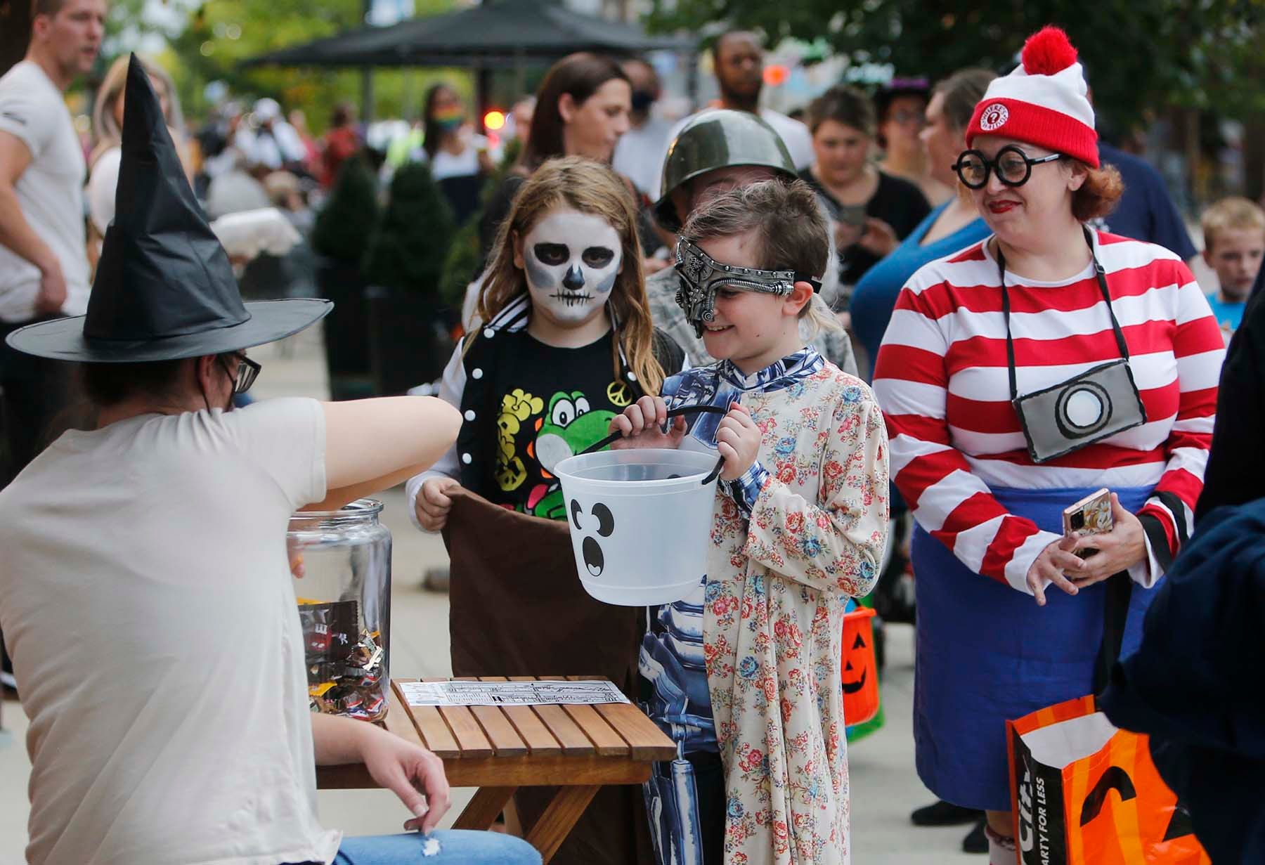 When is trickortreat this month? Here are the dates, times for