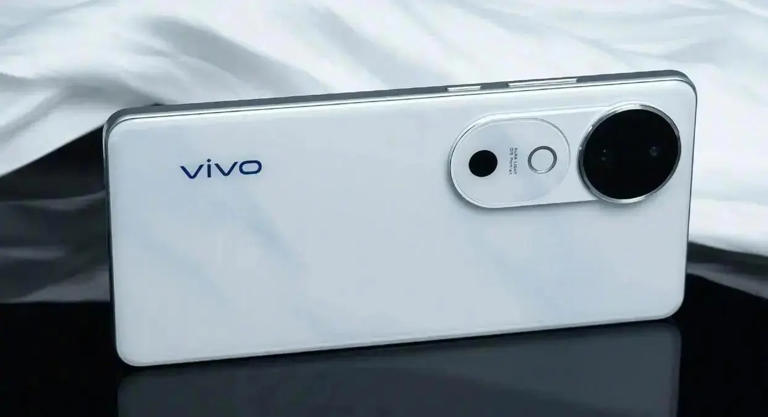 vivo终于妥协：影棚级柔光环+6000mAh，轻薄拍照手机售价跌至新低