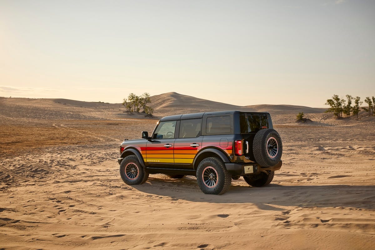 2025 Ford Bronco Gets Sunset-Like Free Wheeling Package