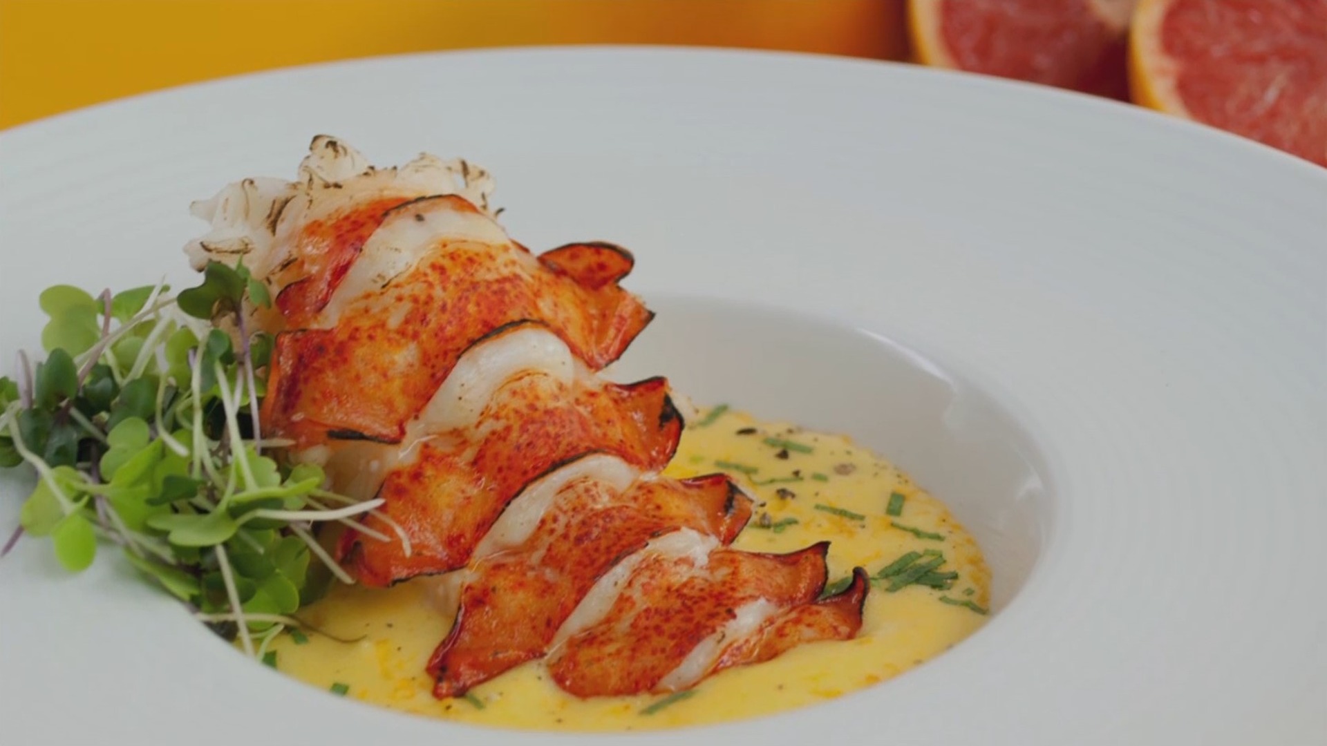 Hummer mit Grapefruit-Sabayon, Ein Gourmet-Erlebnis mit Meeresfrüchten