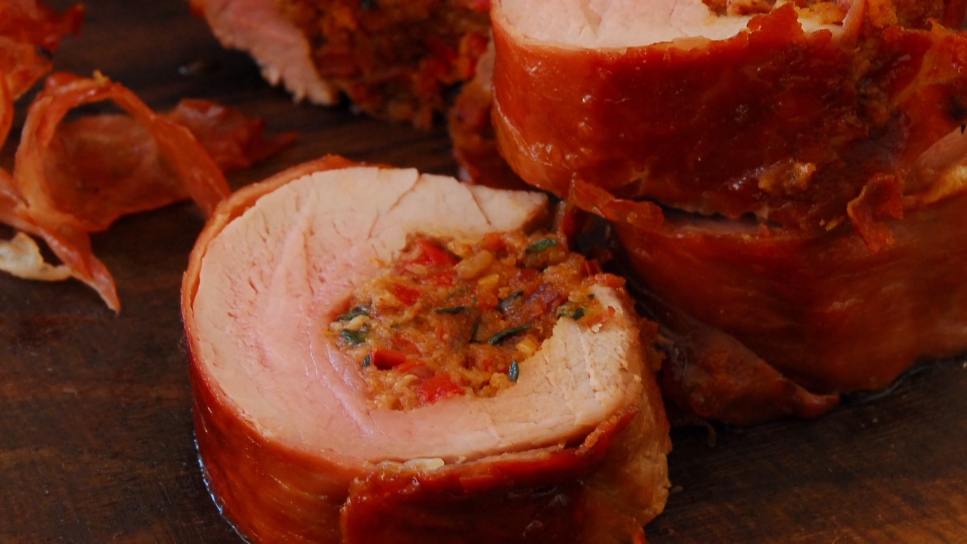 Saftiges Schweinefilet mit perfekt weicher Füllung
