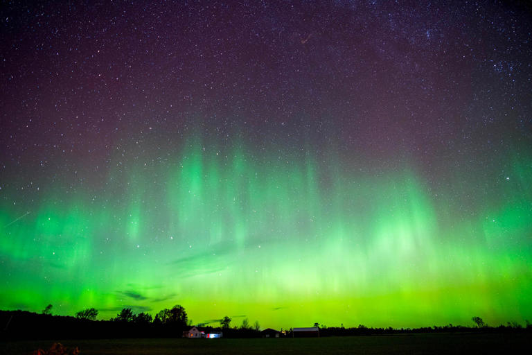 aurora-borealis-may-be-seen-in-wisconsin-on-may-17-and-18-here-s-what