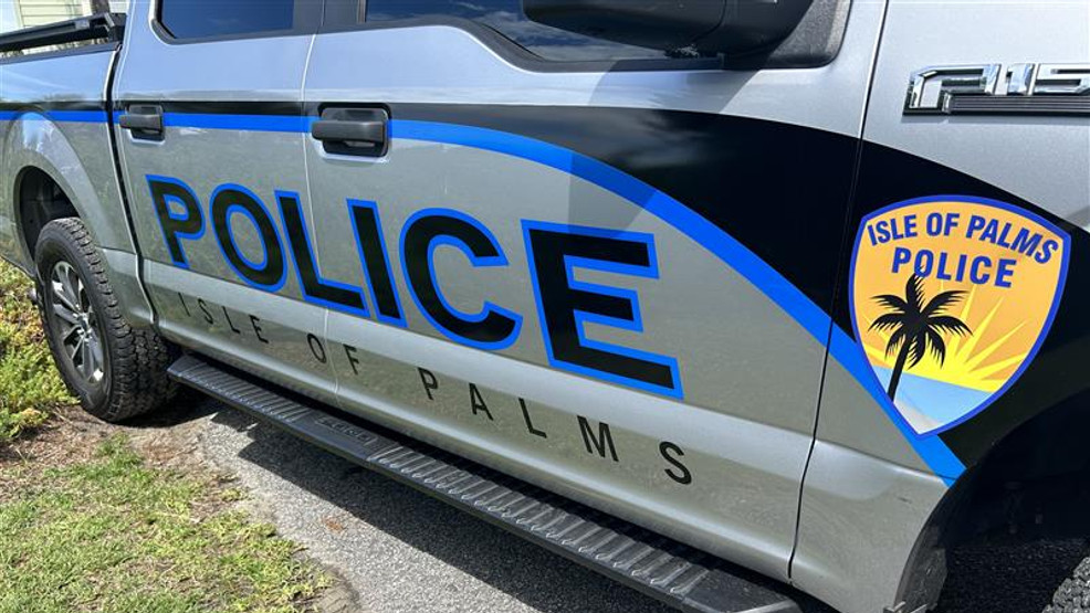 Beaches brace for Memorial Day crowds; Isle of Palms police stress safety