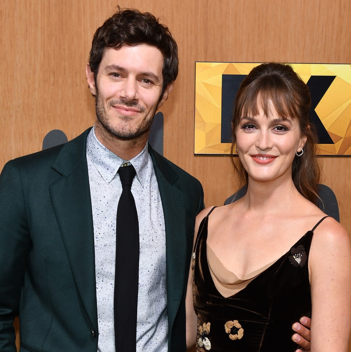Adam Brody & Leighton Meester Got Cozy On The 2025 Emmy's Red Carpet