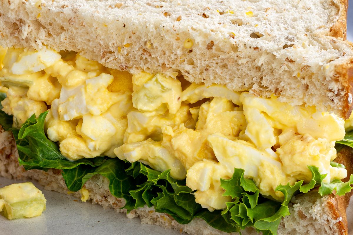Der Frühstücksklassiker kehrt zurück: Eiaufstrich wieder im Trend