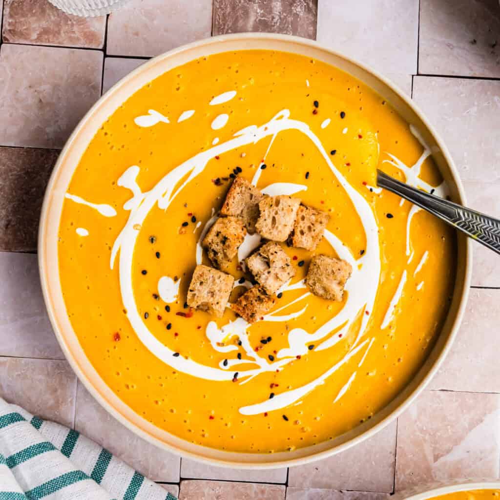 Einfache cremige Kartoffelsuppe – ein Familienklassiker